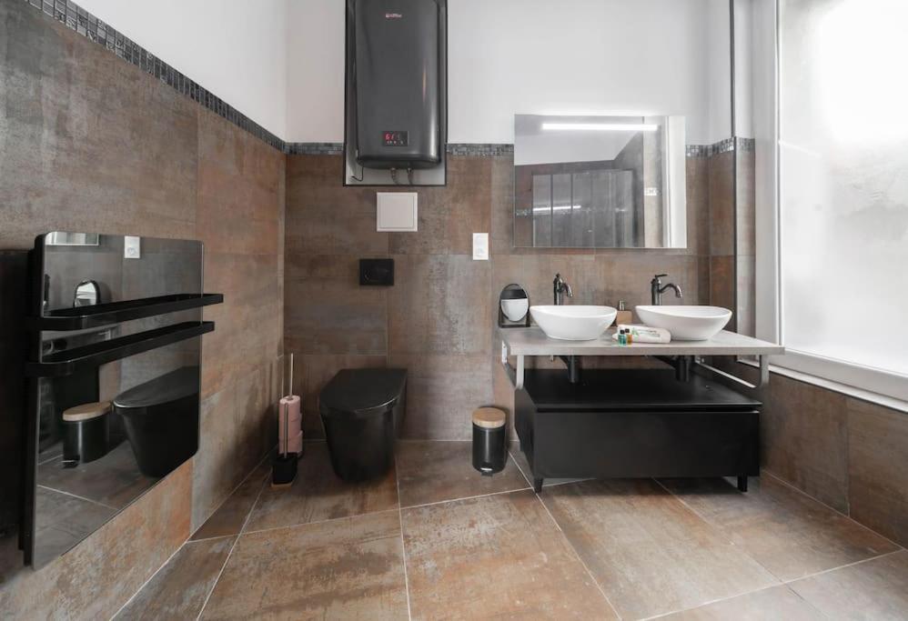 #Fer Rever 63# Spa # Thiers Exterior photo